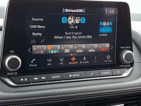 Used 2025 Nissan Rogue SV FWD image 16