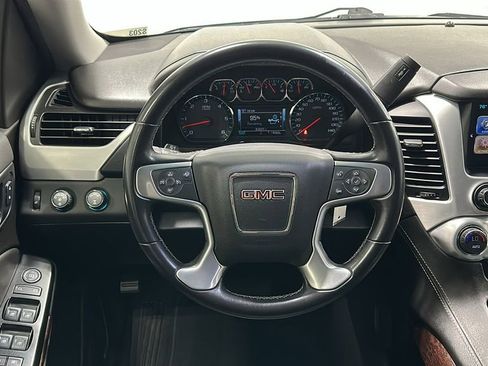 Used 2020 GMC Yukon XL SLE w/ SLE Value Package AWD/4WD image 12