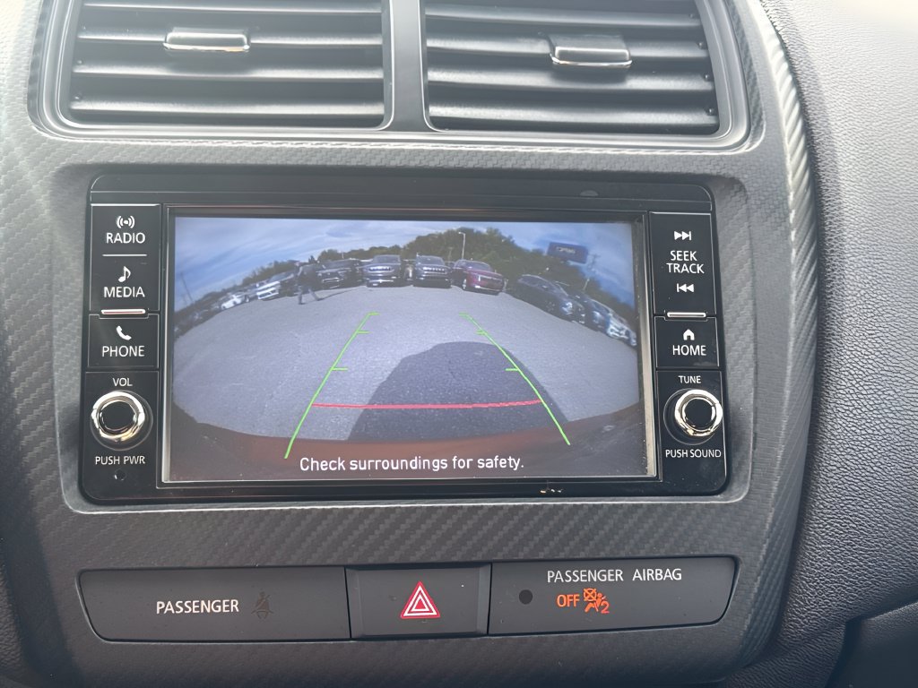Used 2024 Mitsubishi Outlander Sport ES AWD/4WD image 17