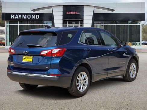 Used 2019 Chevrolet Equinox LT FWD image 4