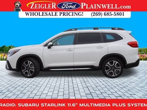 Used 2023 Subaru Ascent Limited image 2