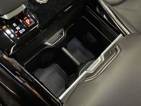 Used 2024 Land Rover Range Rover Sport SE image 29