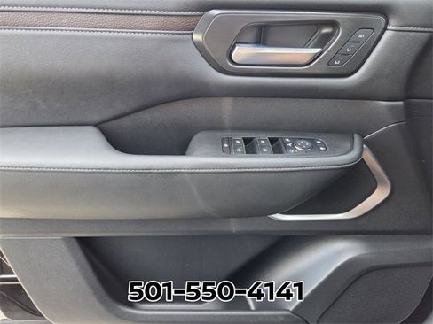 Used 2025 Nissan Armada Platinum image 38