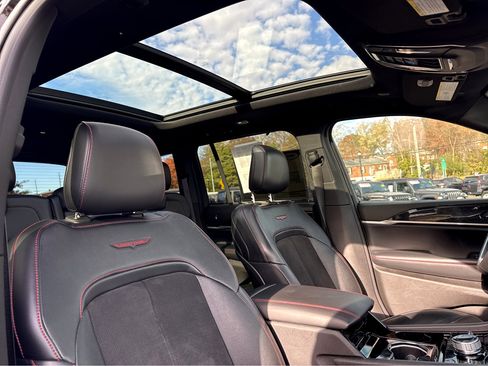 Certified 2022 Jeep Grand Cherokee Trailhawk w/ ADV Protech Group II image 8