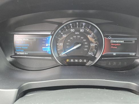 Used 2018 Ford Explorer Limited AWD/4WD image 33