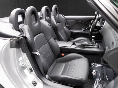 Used 2002 Honda S2000 image 11