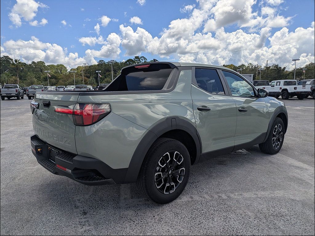 Used 2024 Hyundai Santa Cruz SEL FWD image 5