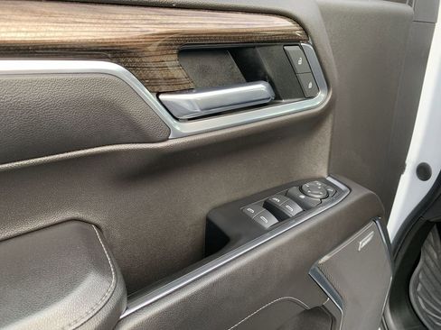 Used 2022 Chevrolet Silverado 1500 RST image 17