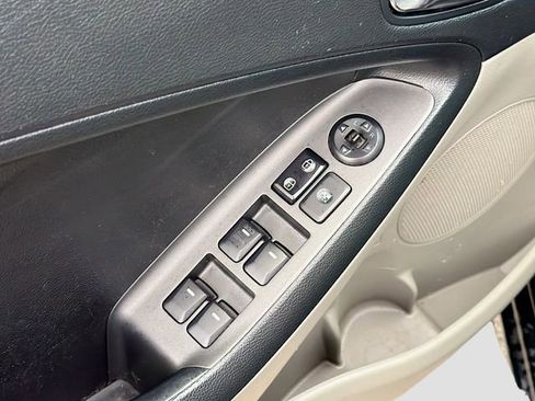 Used 2015 Kia Forte LX image 16