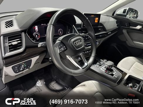 Used 2019 Audi Q5 2.0T Premium Plus w/ Premium Plus Package AWD/4WD image 16