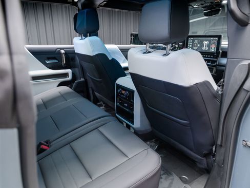 Used 2024 GMC Hummer EV 3X w/ Omega Edition AWD/4WD image 62