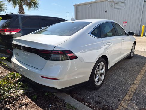 Used 2023 Honda Accord LX image 4