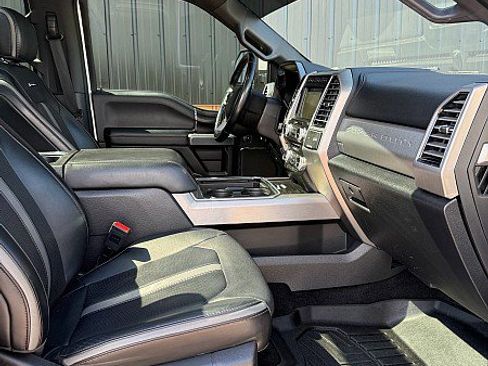 Used 2018 Ford F350 Platinum w/ Platinum Ultimate Package AWD/4WD image 8
