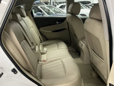 Used 2010 INFINITI EX35 Journey image 15