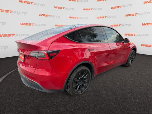 Used 2021 Tesla Model Y Long Range AWD/4WD image 5