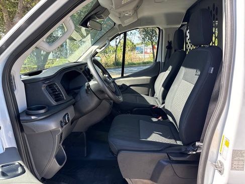 Certified 2025 Ford Transit 250 Low Roof w/ Exterior Upgrade Package RWD image 29