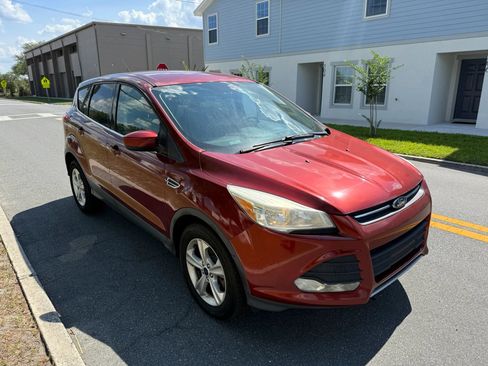 Used 2016 Ford Escape SE AWD/4WD image 2