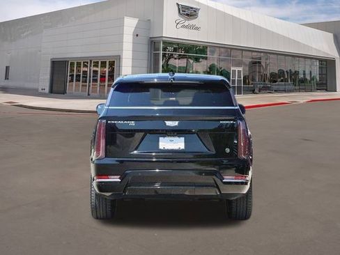 New 2025 Cadillac Escalade IQ Luxury 2 image 5