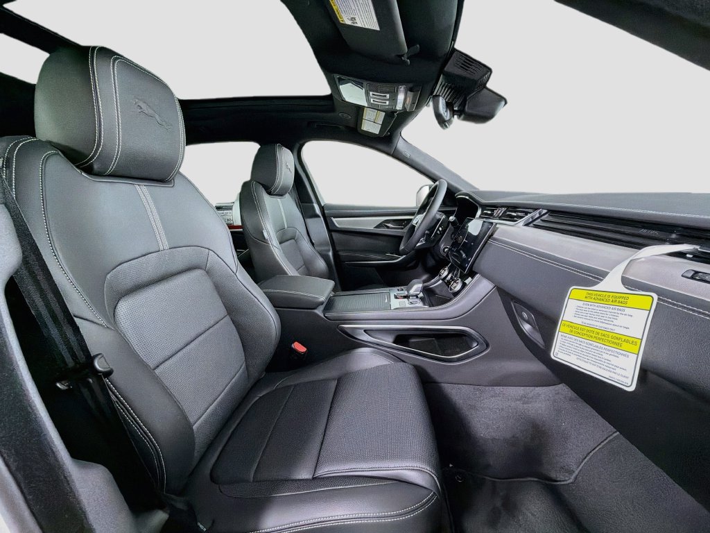 New 2026 Jaguar F-PACE R-Dynamic S AWD/4WD image 30