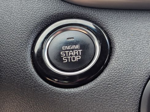 Used 2019 Kia Sorento SX image 34