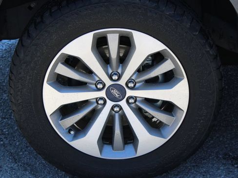 Used 2018 Ford F150 XL w/ Equipment Group 101A Mid AWD/4WD image 8