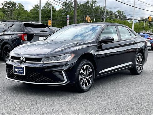 Used 2025 Volkswagen Jetta S FWD image 2