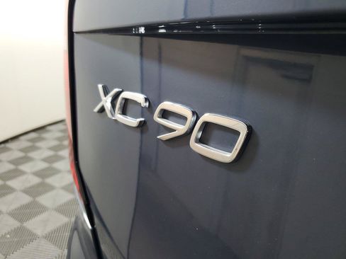 Used 2026 Volvo XC90 B6 Ultra AWD/4WD image 8