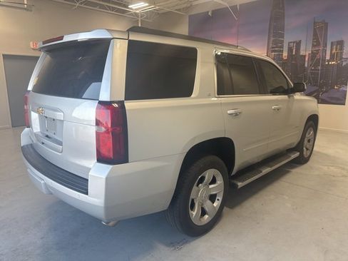 Used 2016 Chevrolet Tahoe LT w/ LT Signature Package image 5