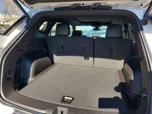 Used 2024 Chevrolet Blazer Premier w/ Enhanced Convenience Package image 19