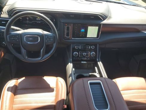 Certified 2023 GMC Yukon XL Denali Ultimate AWD/4WD image 13