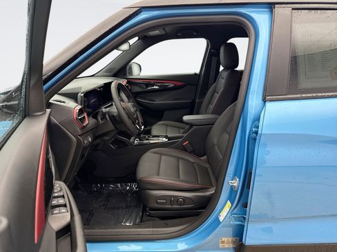 Used 2025 Chevrolet TrailBlazer RS w/ Convenience Package AWD/4WD image 10