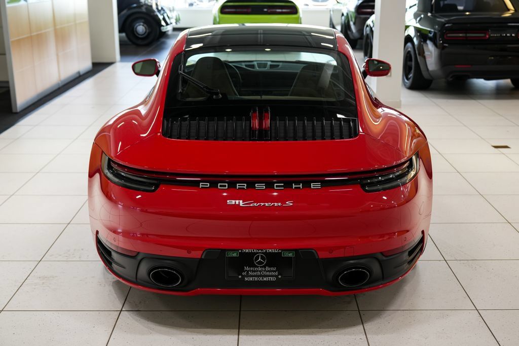 Used 2020 Porsche 911 Carrera S RWD image 10