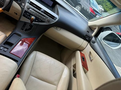 Used 2010 Lexus RX 350 2WD image 12