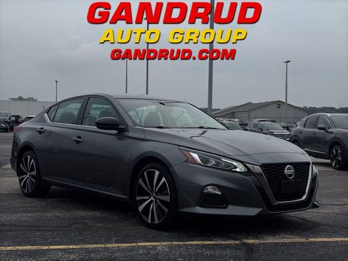 Used 2020 Nissan Altima 2.5 SR w/ Premium Package AWD/4WD image 1