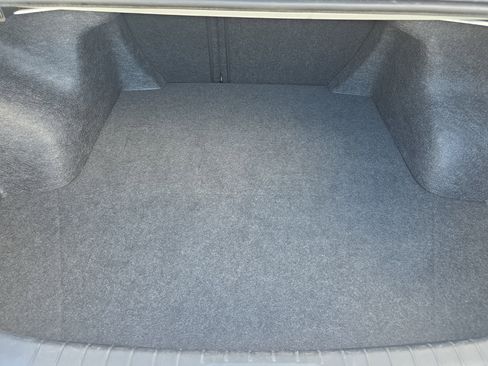 Used 2025 Nissan Altima 2.5 SR image 13