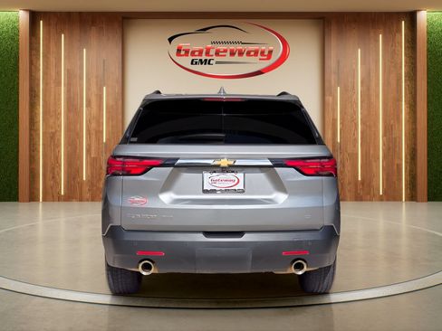 Used 2023 Chevrolet Traverse LT AWD/4WD image 6