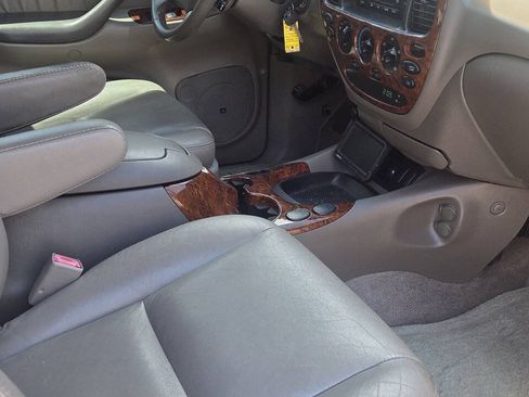 Used 2006 Toyota Tundra Limited RWD image 15