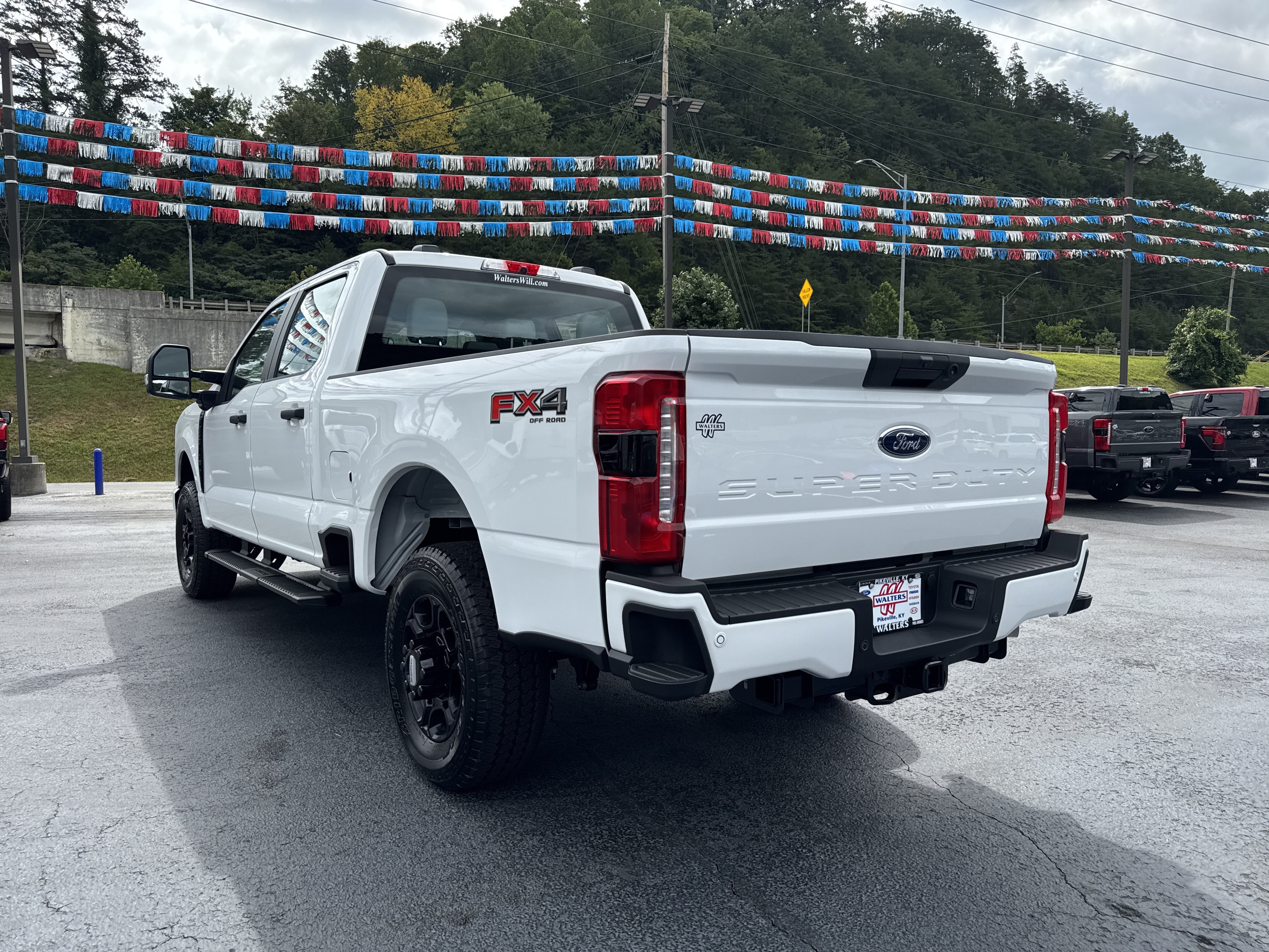 New 2026 Ford F250 XL w/ STX Appearance Package AWD/4WD image 5