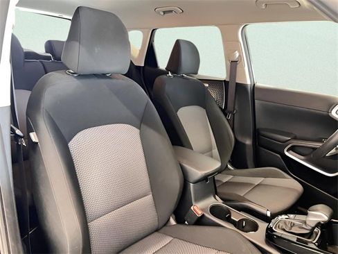 Used 2023 Kia Soul S image 13