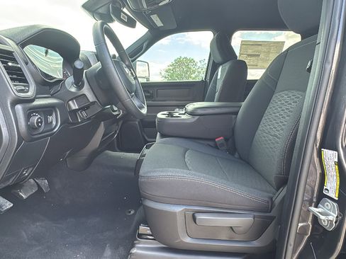 New 2026 RAM 2500 Tradesman AWD/4WD image 9