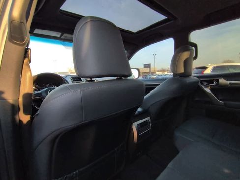 Used 2021 Lexus GX 460 Premium image 18