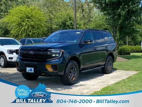 Used 2025 Ford Expedition Tremor AWD/4WD image 1