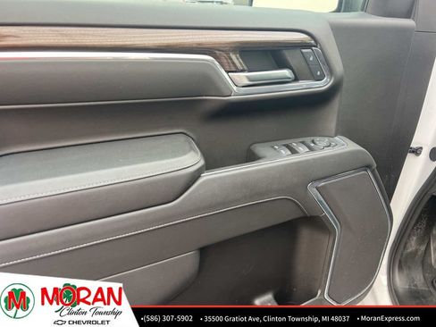 Used 2024 Chevrolet Silverado 1500 LT AWD/4WD image 15