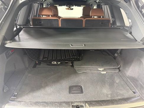 Used 2021 Audi Q7 3.0T Prestige AWD/4WD image 20