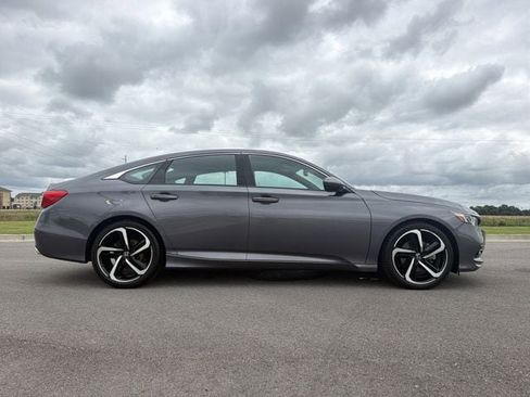 Used 2019 Honda Accord Sport image 7