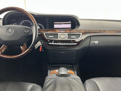 Used 2008 Mercedes-Benz S 550 S 550 image 9