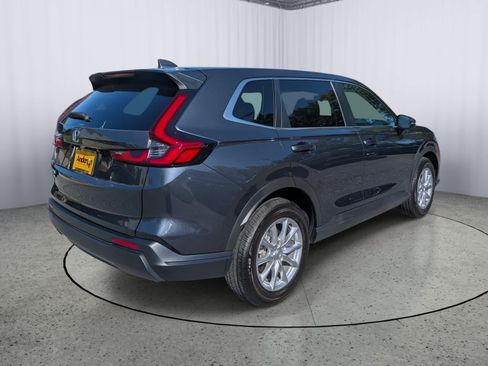 Used 2026 Honda CR-V EX image 3