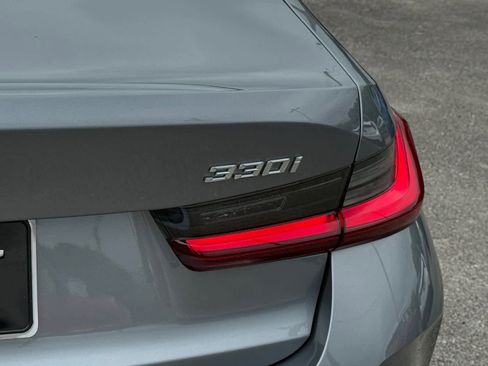 New 2026 BMW 330i Sedan w/ Convenience Package RWD image 10