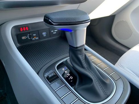 New 2026 Hyundai Kona SE image 20