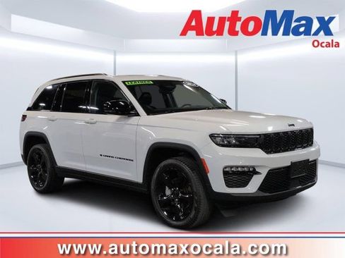 Used 2024 Jeep Grand Cherokee Limited w/ Black Appearance Package AWD/4WD image 1